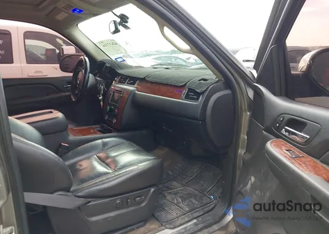 2007 Chevrolet Tahoe Ltz из США, поврежденный, VIN 1GNFC13027R414445